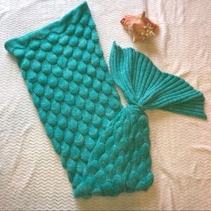 SOLD!! Mermaid Tail Blanket Crochet Turquoise